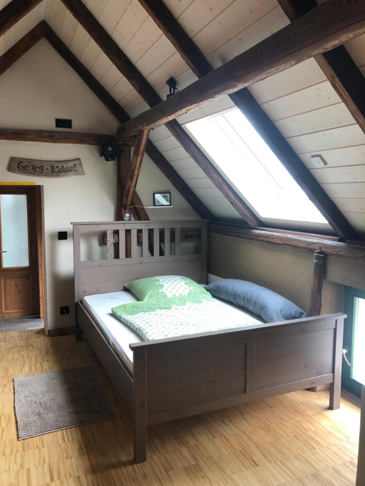 Apartment In Historischem 3-seitenhof *